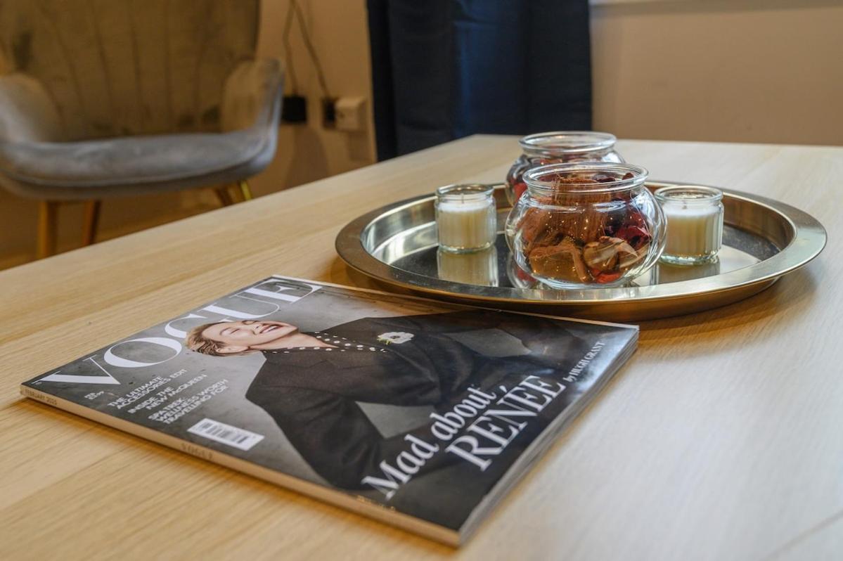 Luxury - Perfect For Business * Leeds (West Yorkshire)
