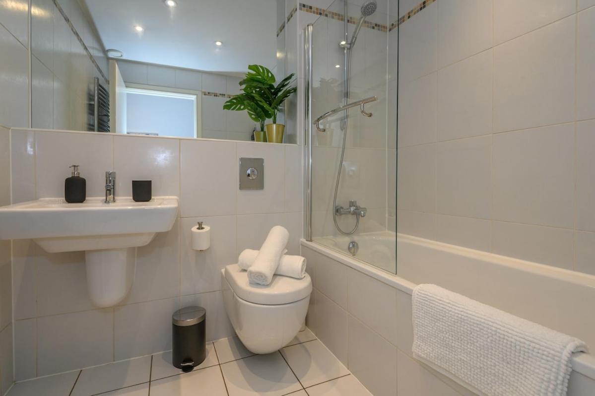 Luxury - Perfect For Business *