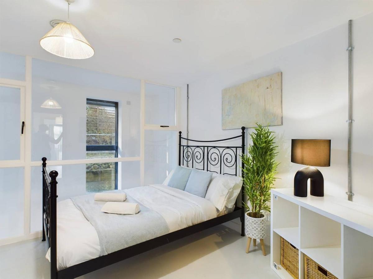 Leeds Oakwood Royale -leeds -2 Beds * Leeds (West Yorkshire)