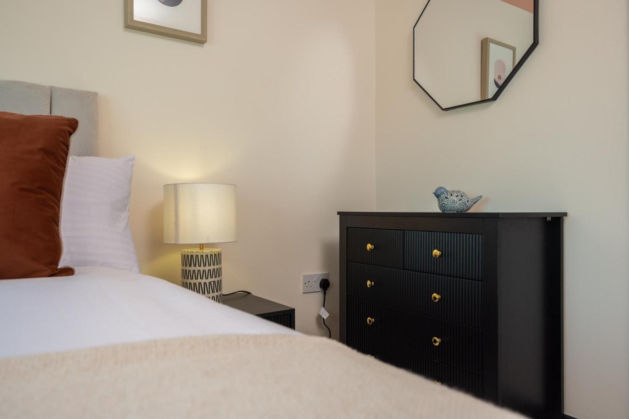 Homebird Leeds (West Yorkshire)