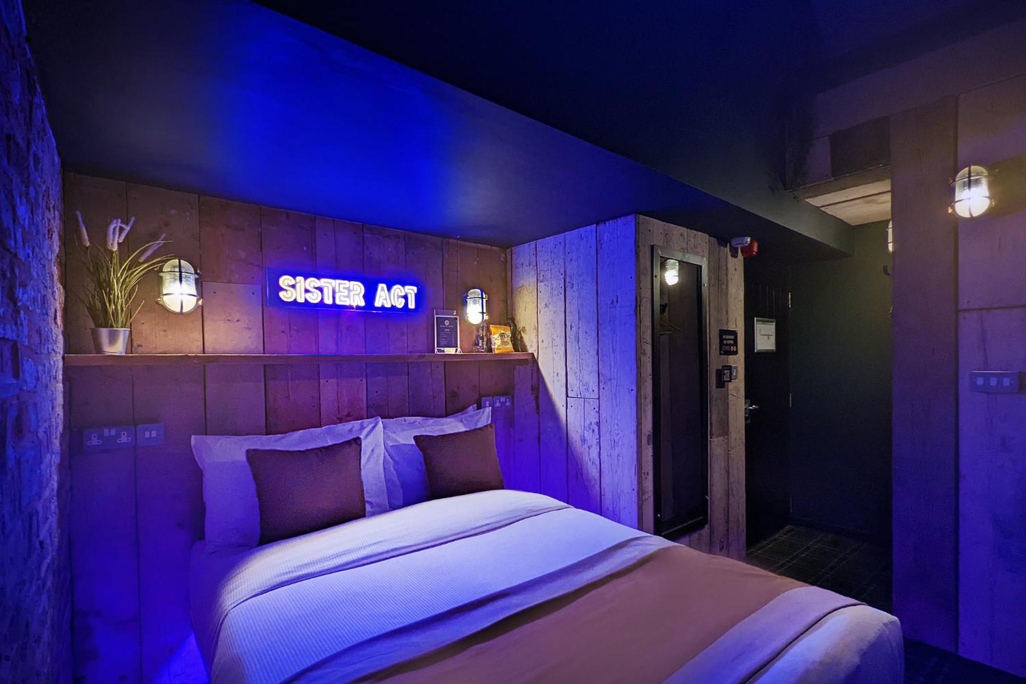 Briggate 3* Leeds (West Yorkshire)