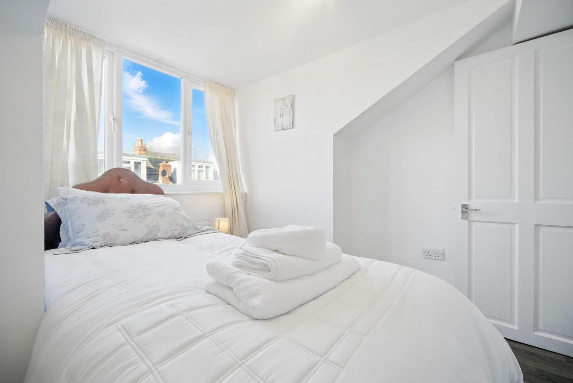 3 Bedroom House Near Leeds Center Holiday home Leeds (West Yorkshire)