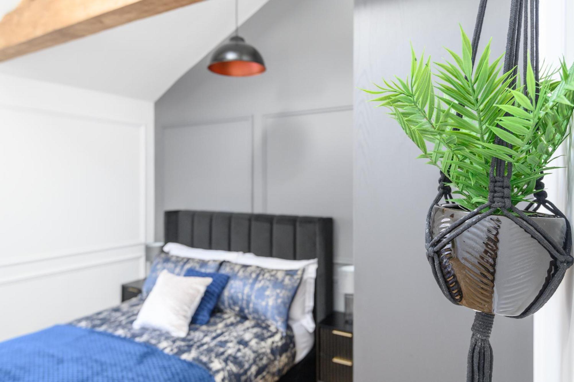 Paradise Boutique Penthouse - Center - Steps To Ivy * Leeds (West Yorkshire)