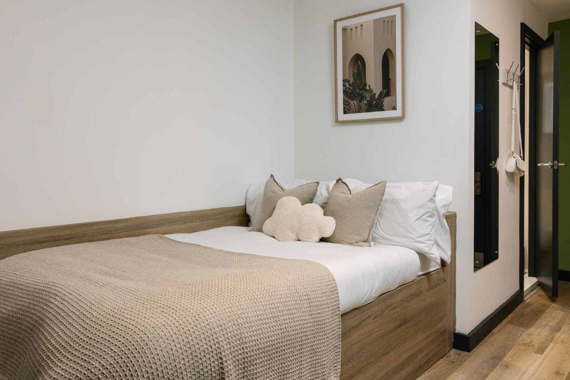 Leonardo Living Modern & Ensuites In Leeds (West Yorkshire)