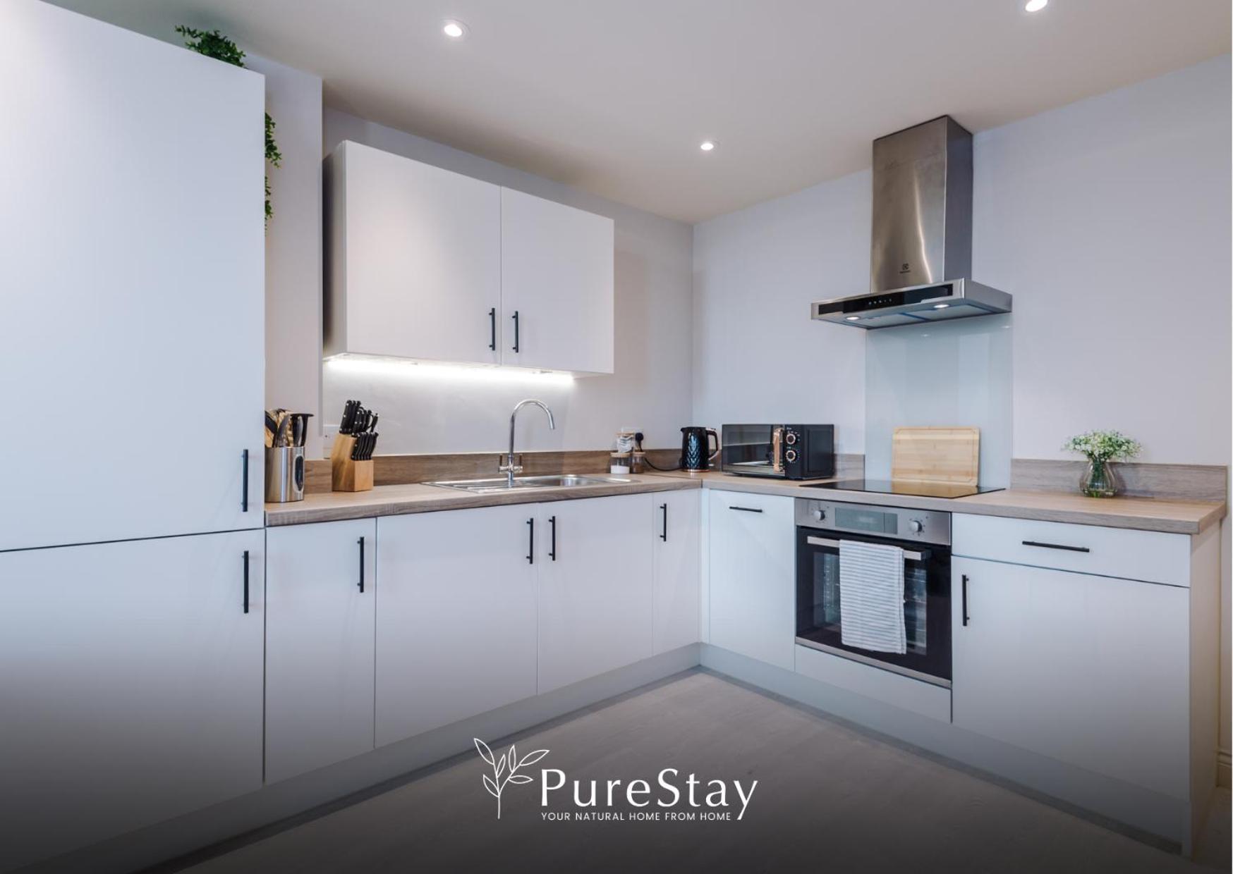 Beautifully Furnished Leeds Sleeps 5