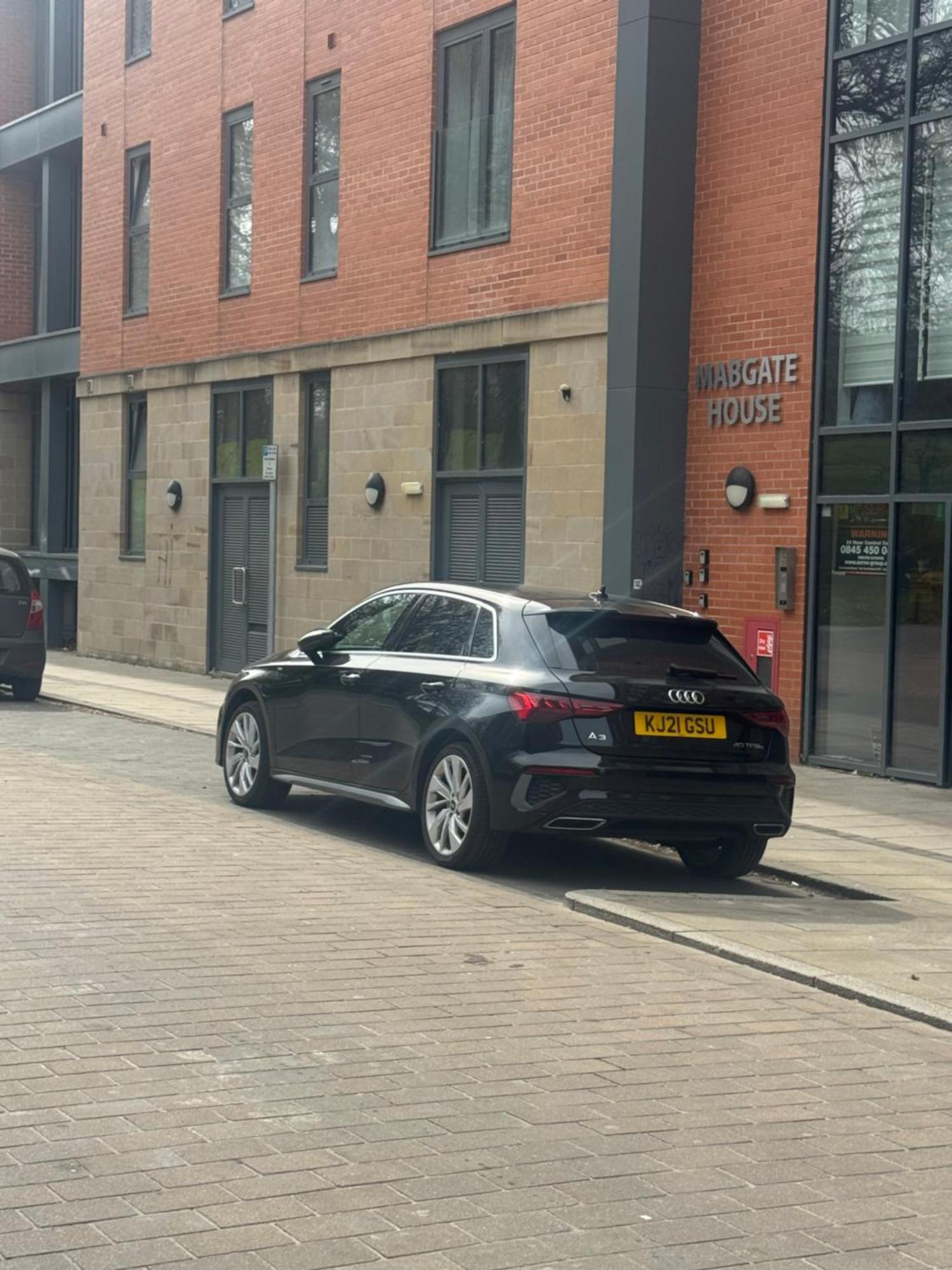 2 Bed Duplex With En-suite 5 Mins Walk From Centre Leeds (West Yorkshire)