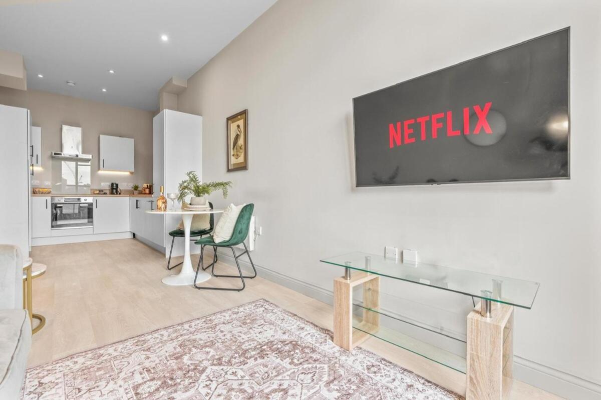 New York Style One Bed Apartment *