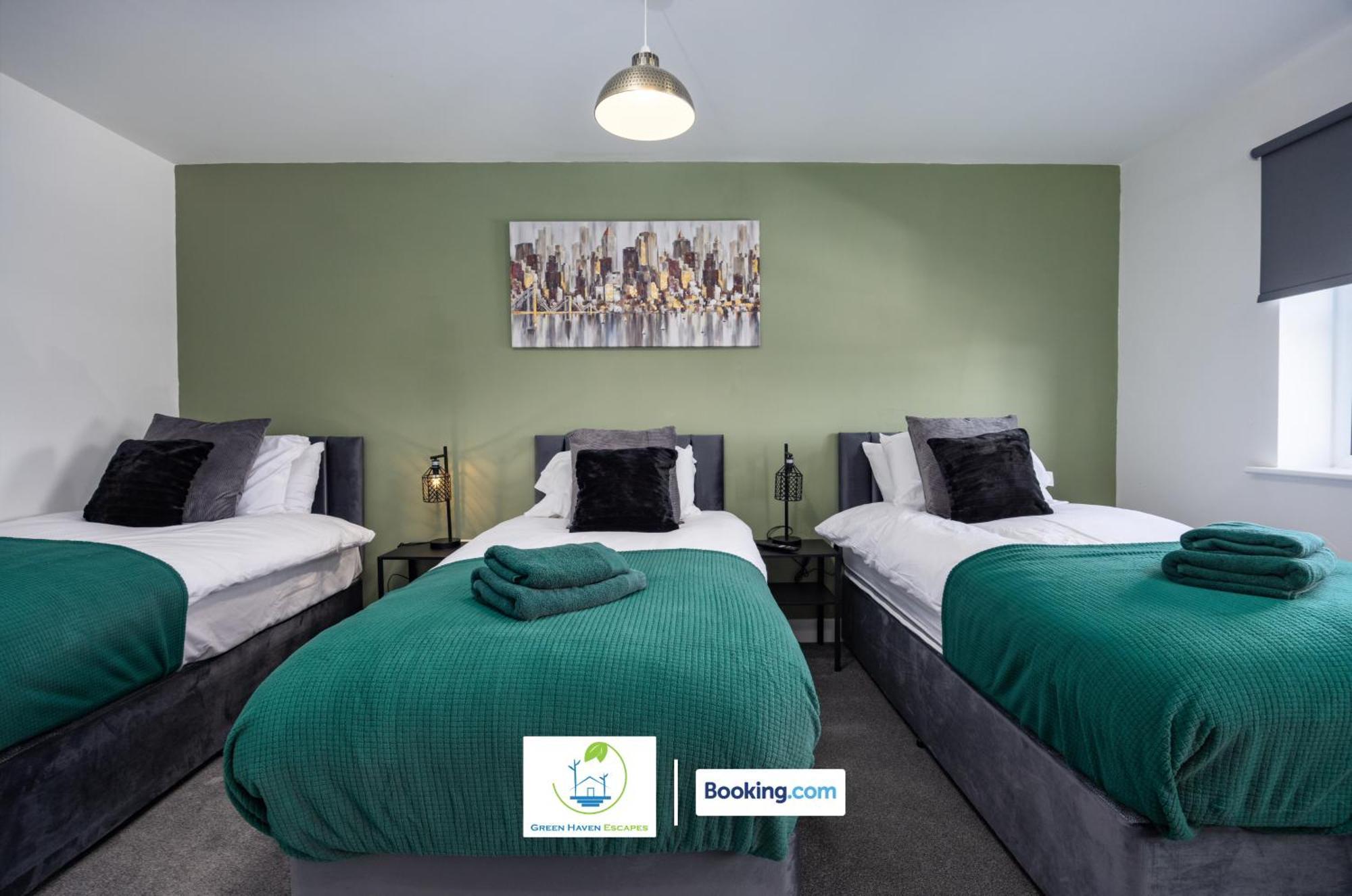 Cosy Retreat By Green Haven Escapes With Free Off-Street Parking In Seacroft