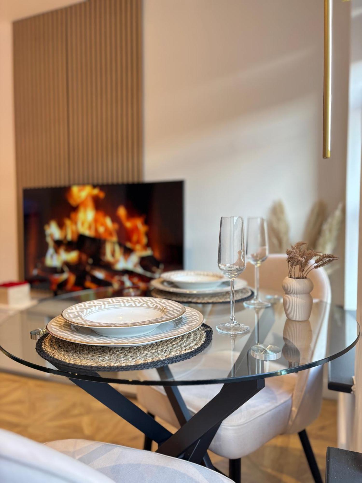 Lux - Luxury In Centre Near Canal * Leeds (West Yorkshire)