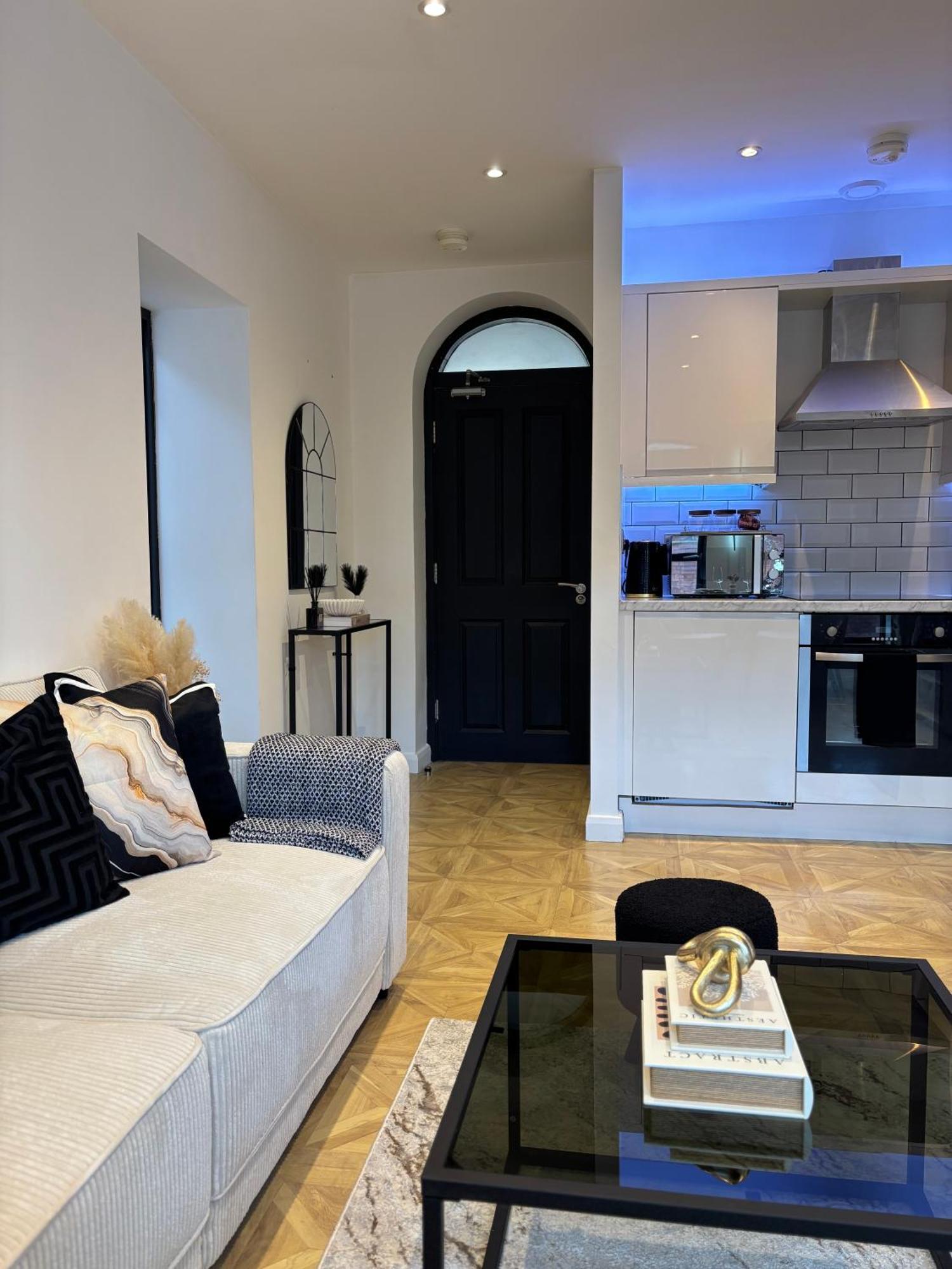 Lux - Luxury In Centre Near Canal *