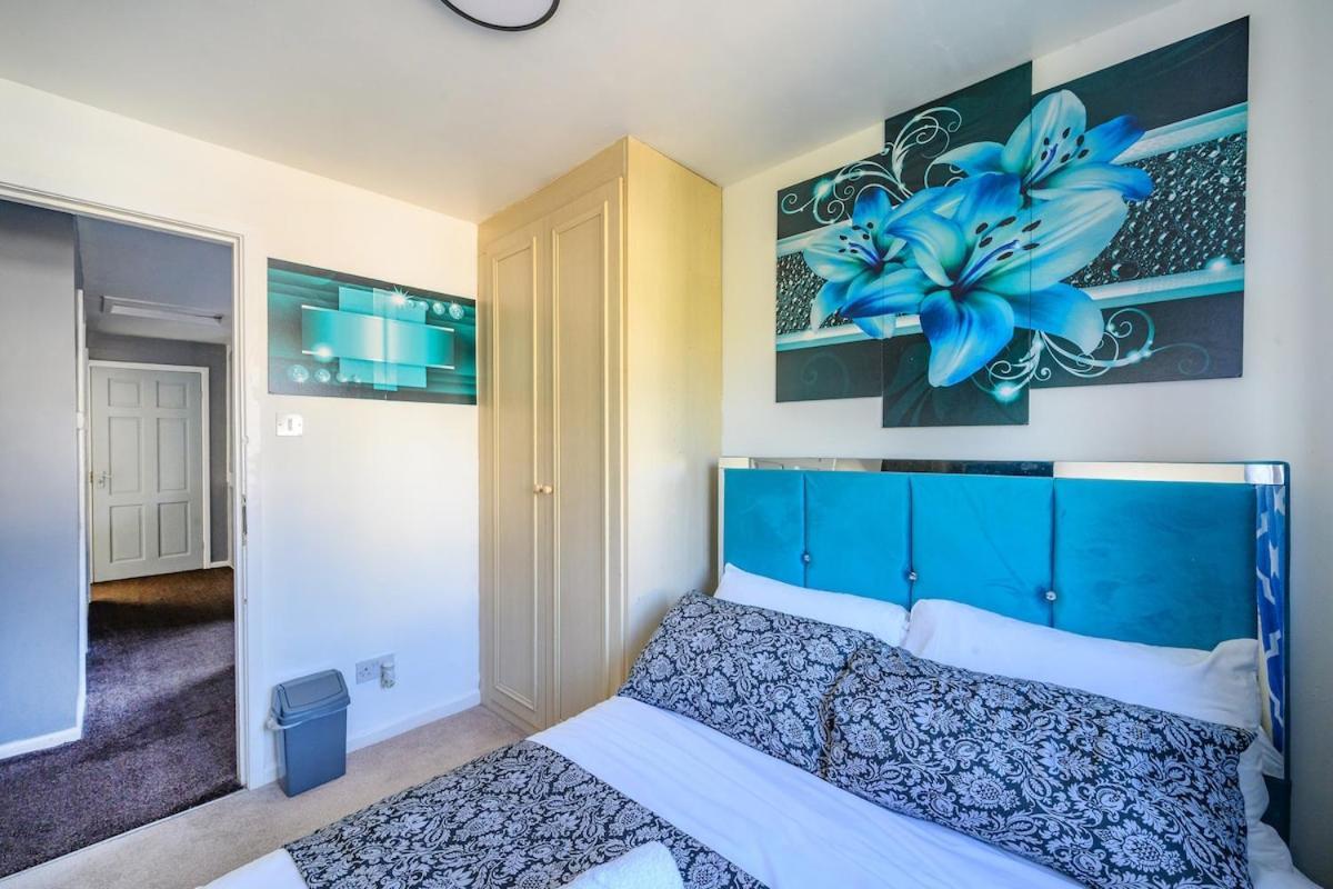 Holiday home 51vl For Your Stylish And Relaxed With Free Parking And Free Wifi Leeds (West Yorkshire)