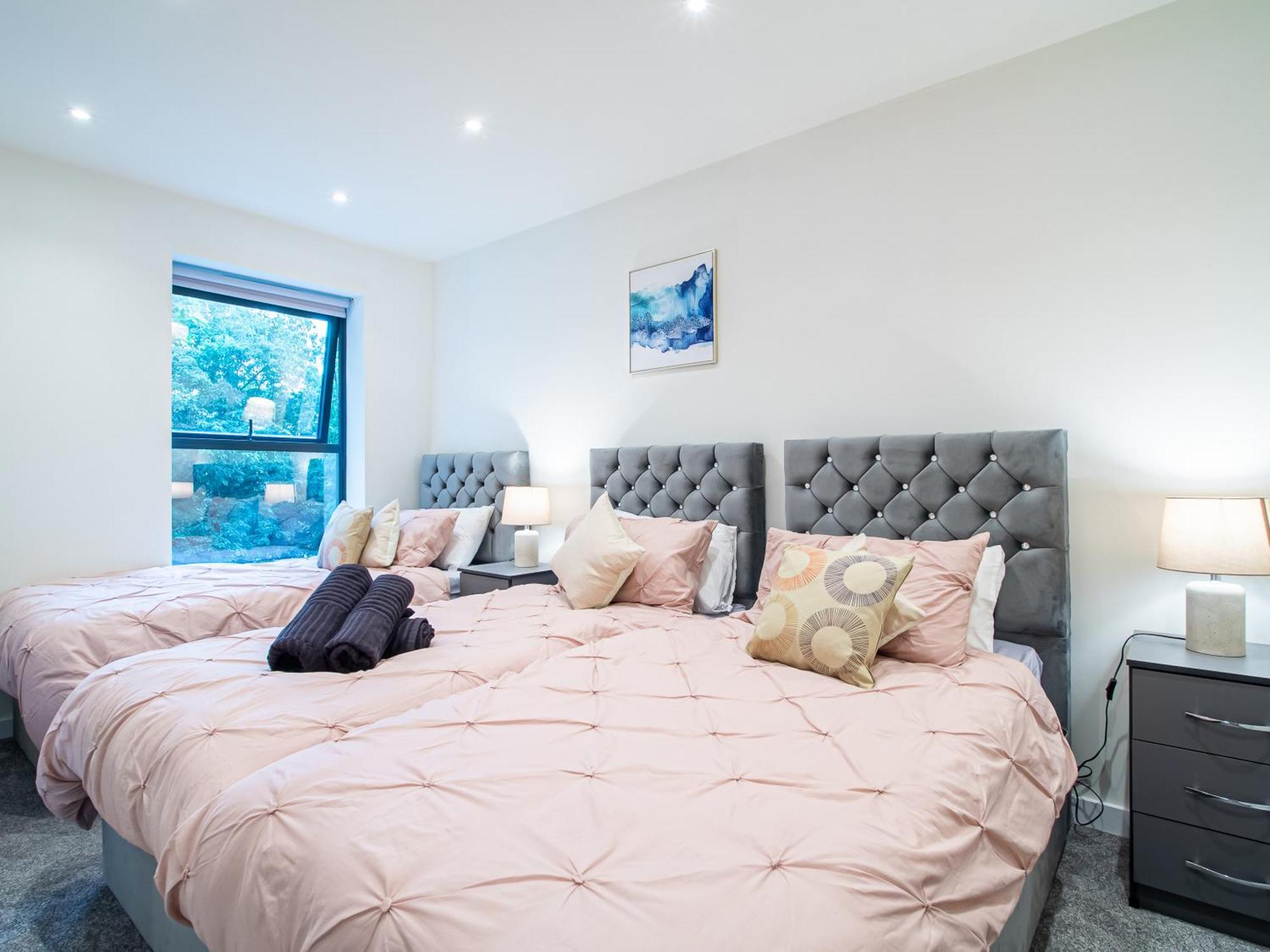 Bv Luxury 3 Bedroom Townhouse At Bed Cliff Oaks Apartment