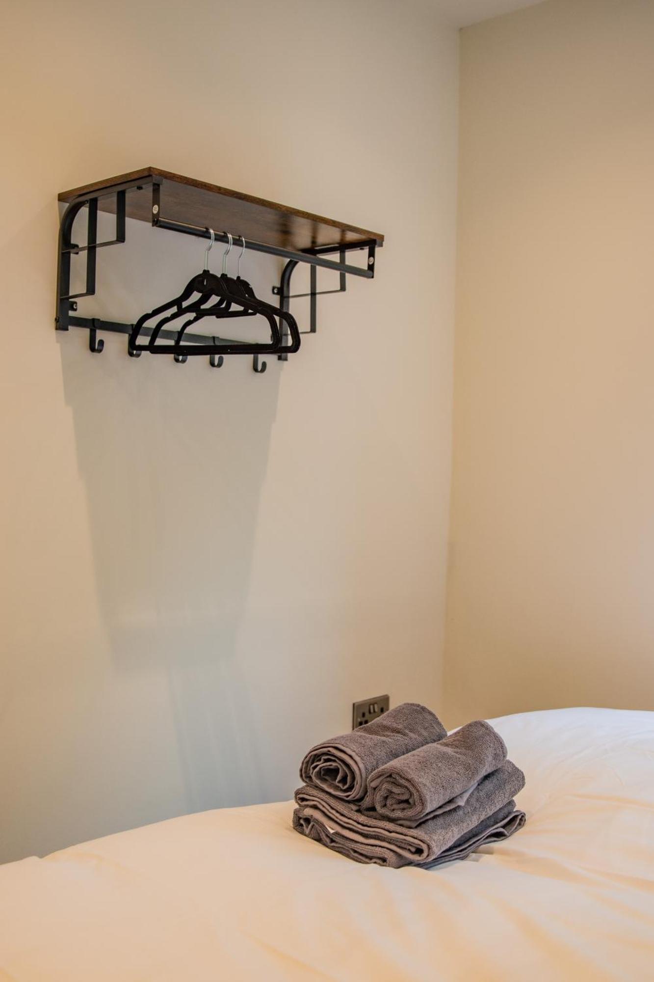 Apartment Bv Luxury 3 Bedroom Townhouse At Bed Cliff Oaks