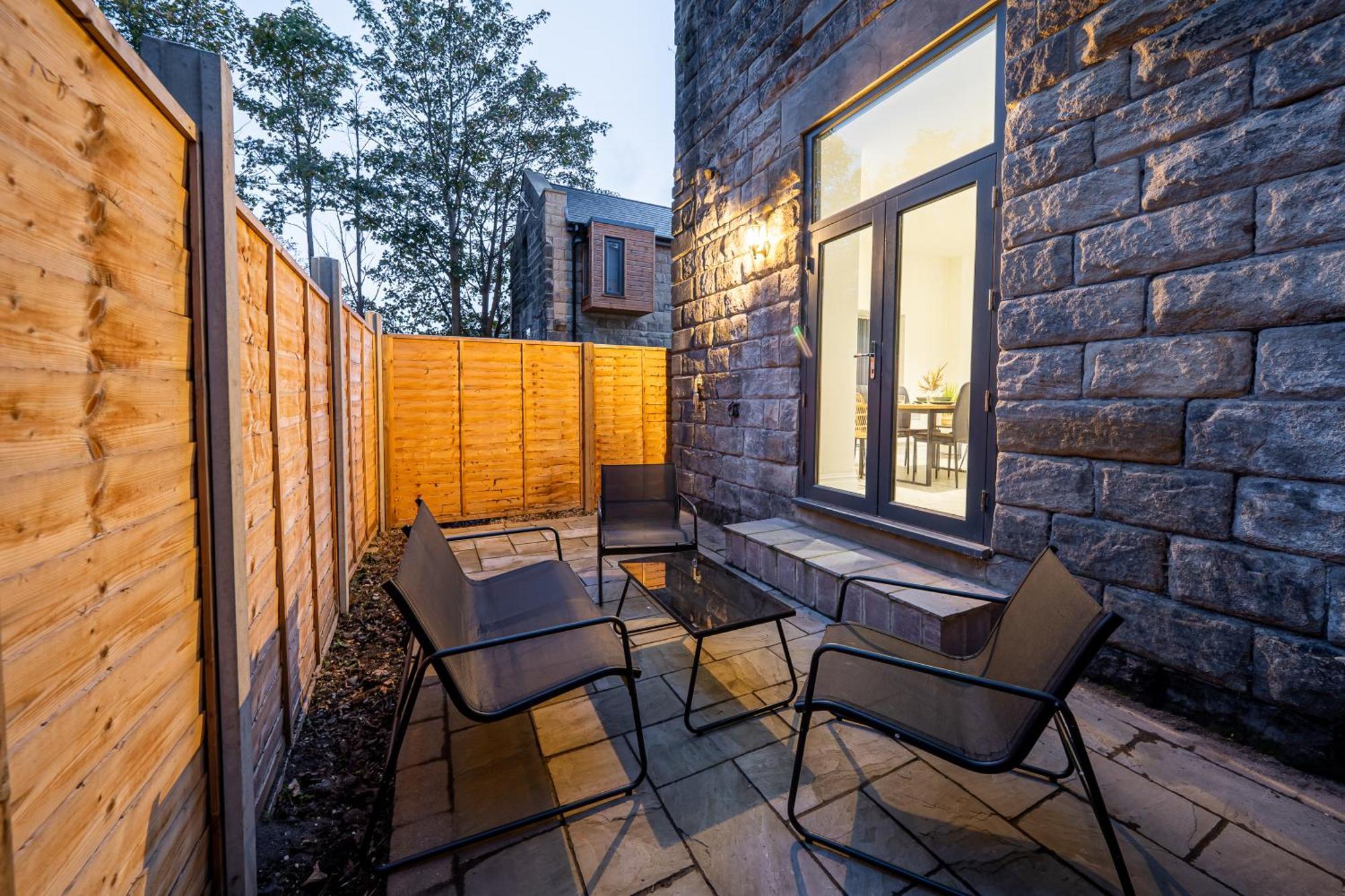 Bv Luxury 3 Bedroom Townhouse At Bed Cliff Oaks Apartment