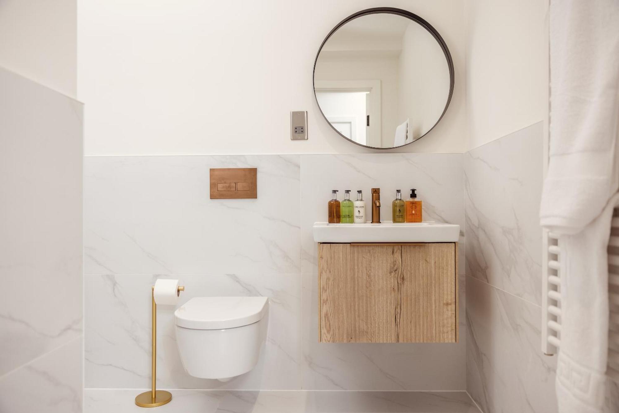 Ultra-modern Luxury 1br In Ls1 Free Secure Parking! Apartment *