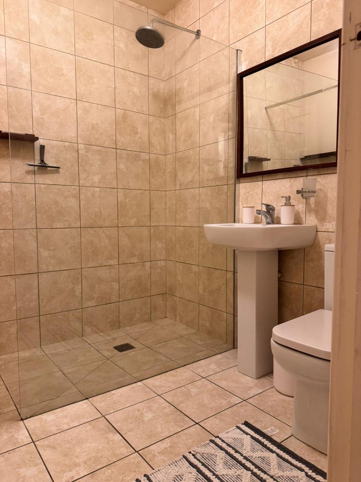 Apartment Bec Chambers-stone *