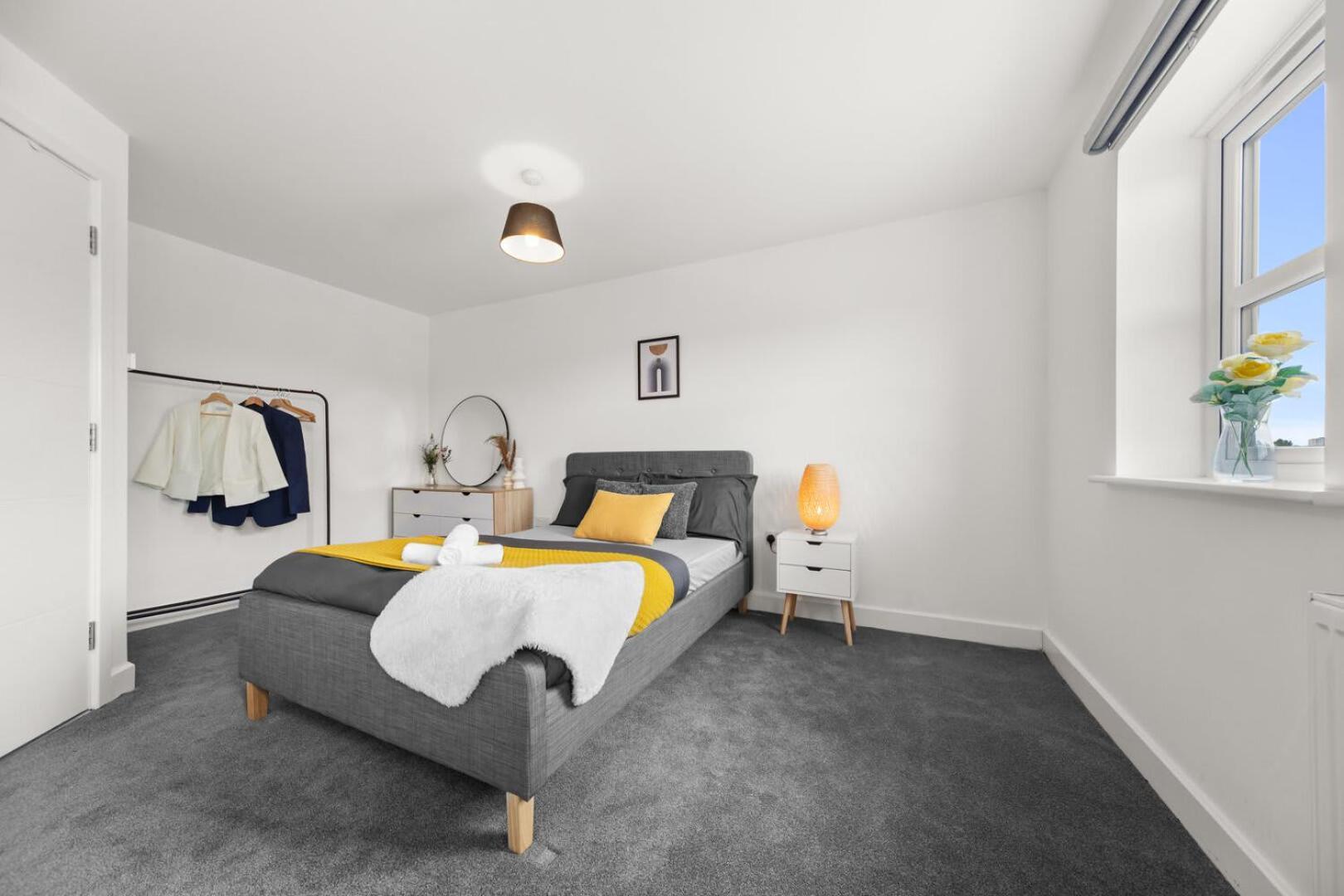 Modern 2-bed House 10-min To Centre Leeds (West Yorkshire)