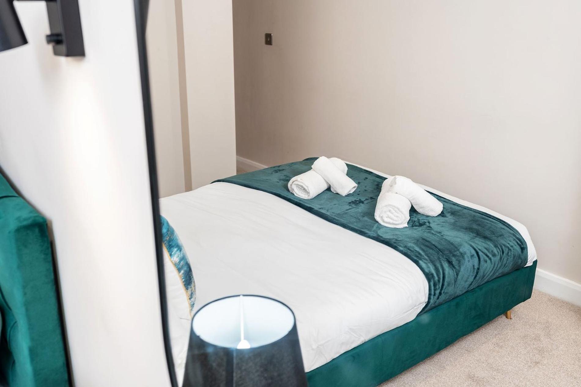 Deluxe Apartment *