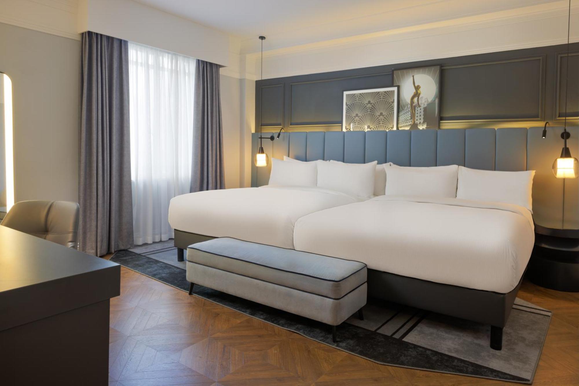 The Queens 4* Leeds (West Yorkshire)