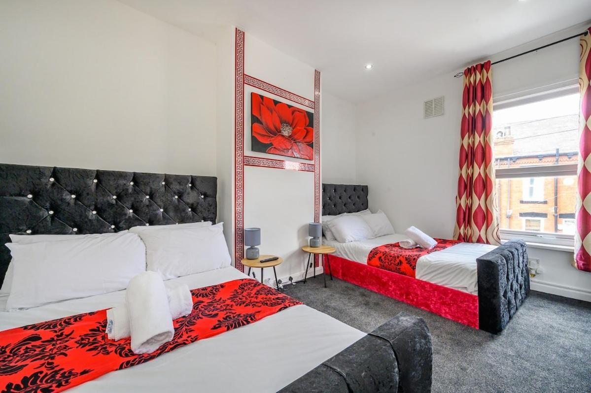 A23s For Your Relaxed & Cosy With Free Parking And Wifi *