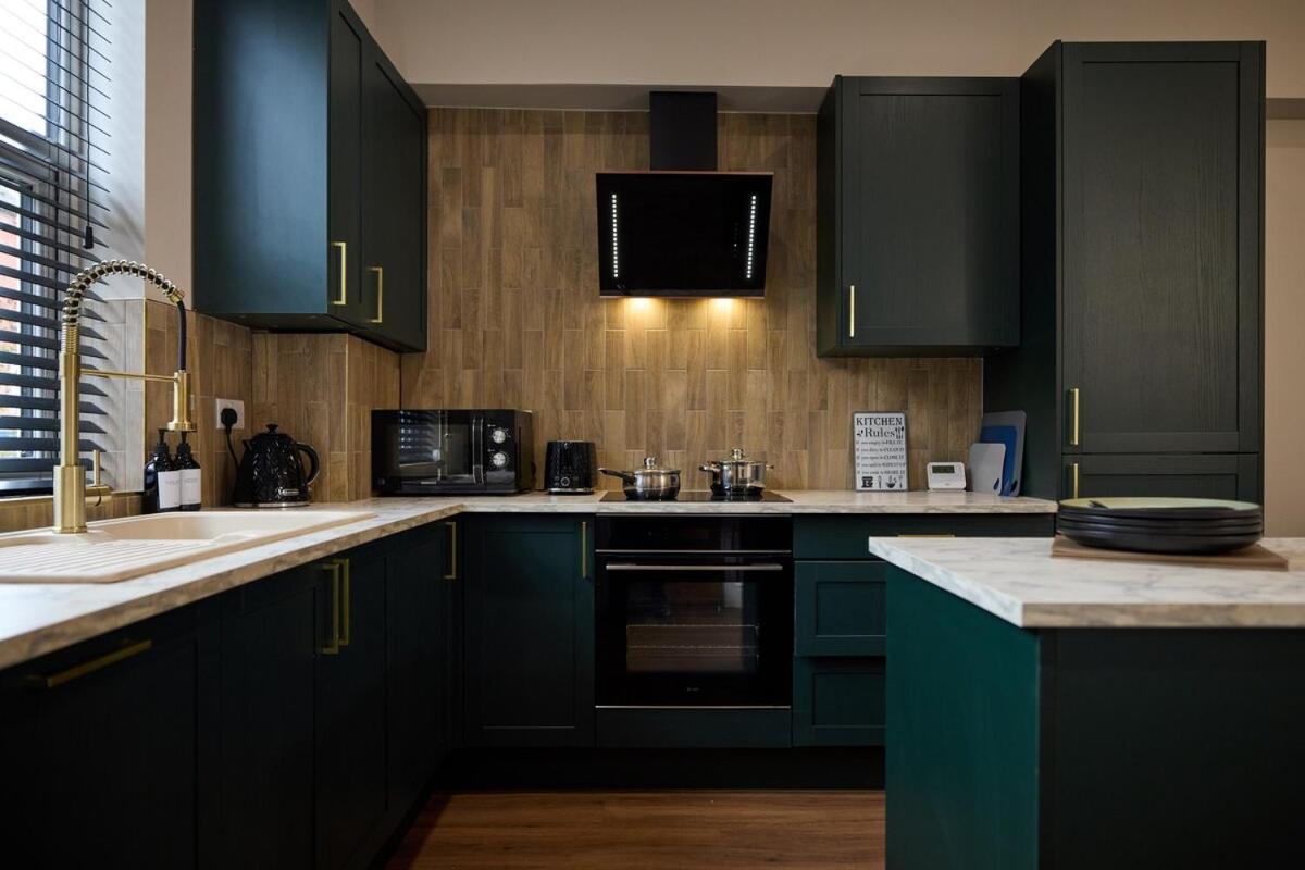 Holiday home Luxe Home, Long Savings, Central, Parking Leeds (West Yorkshire)