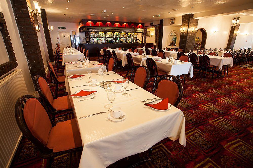 The Avenue 3* Leeds (West Yorkshire)