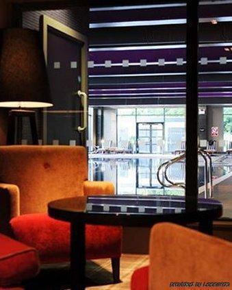 Village Leeds South Hotel