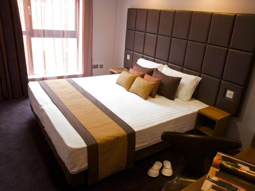 Roomzzz Leeds 4* Leeds (West Yorkshire)