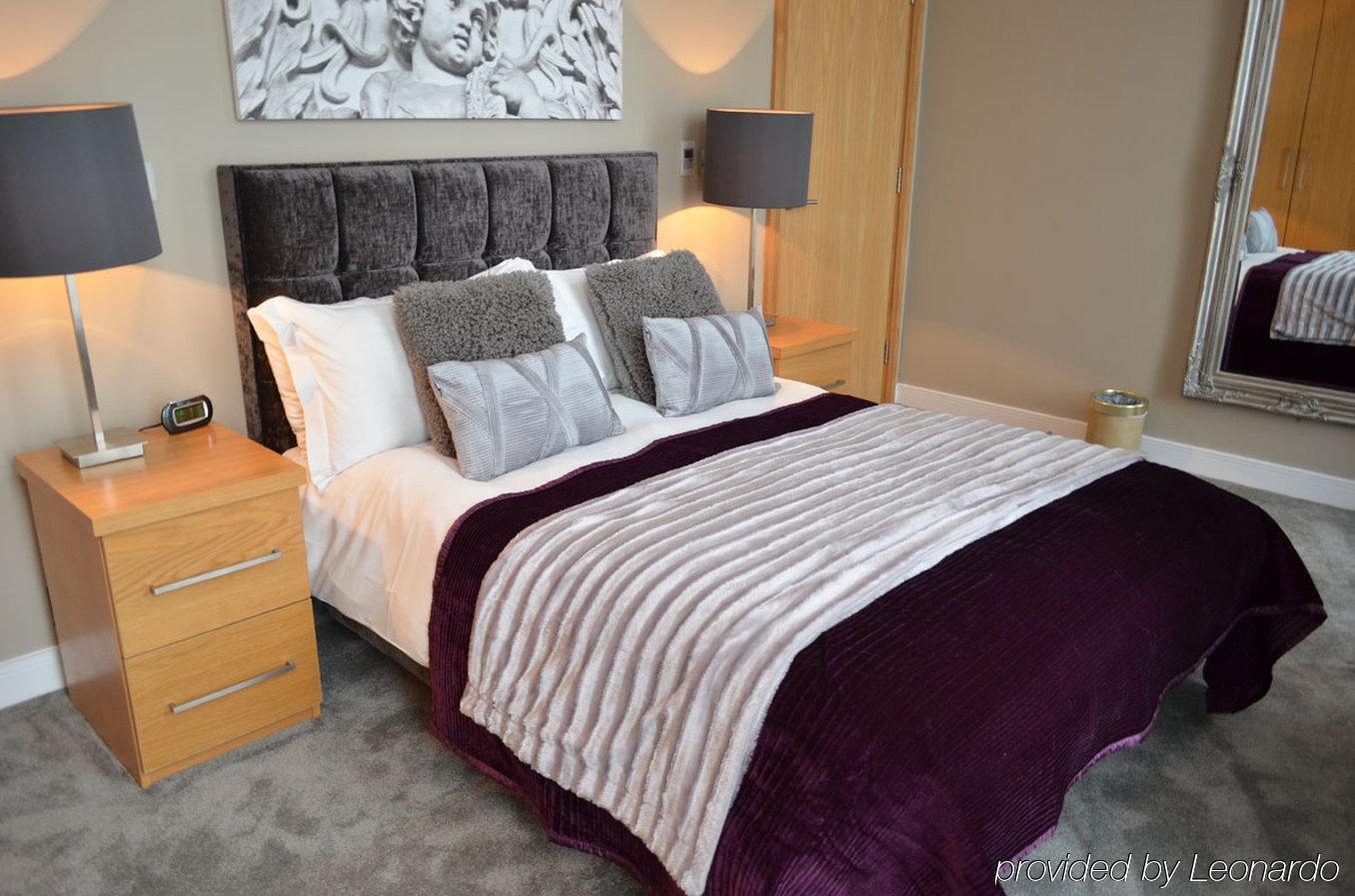Quebecs Luxury Aparthotel 5*