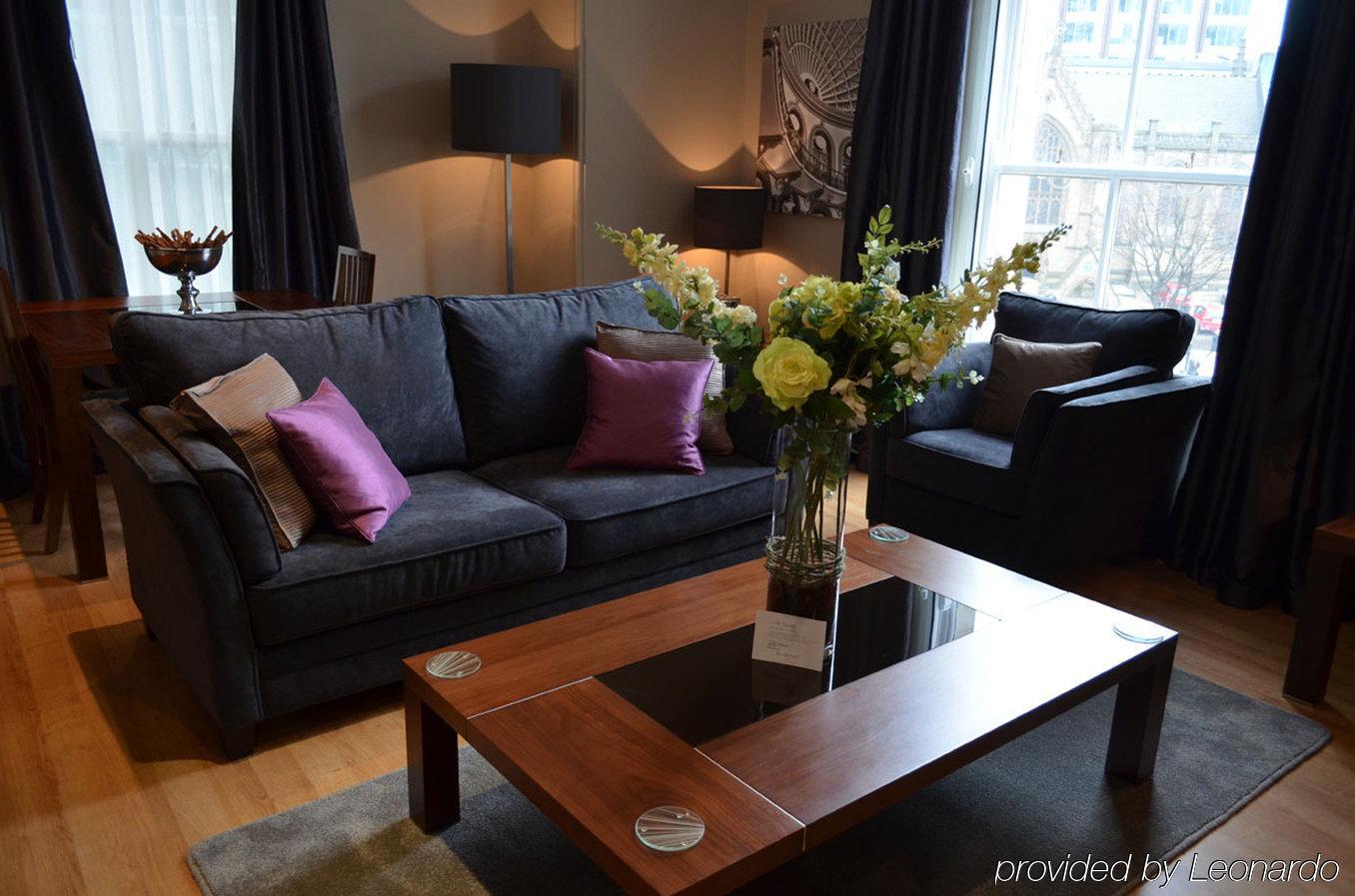 Quebecs Luxury Aparthotel Leeds (West Yorkshire)