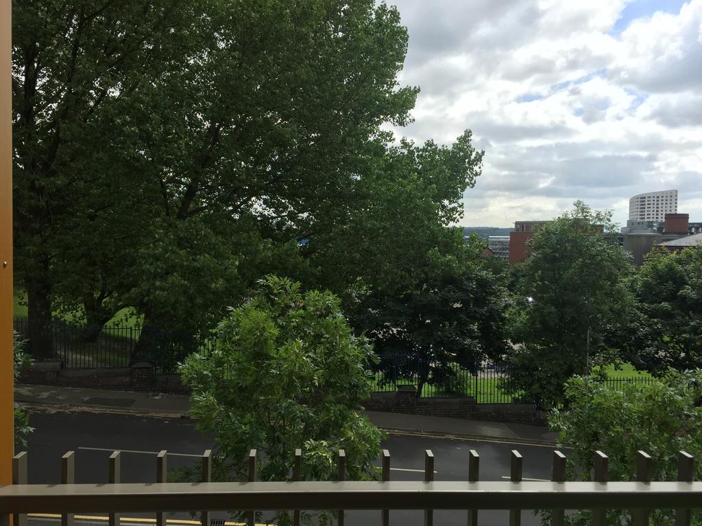 Saxton Gardens Leeds (West Yorkshire)