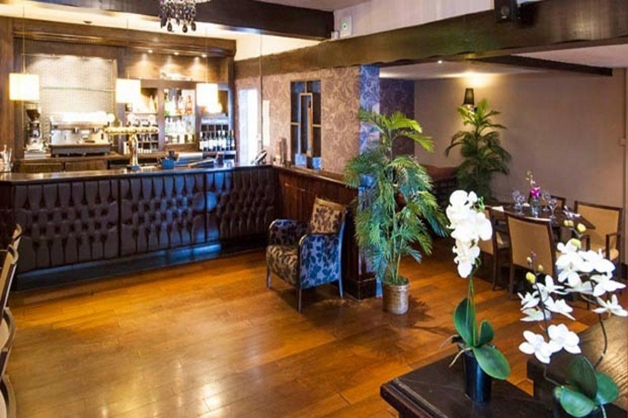 Premier Leeds East Hotel