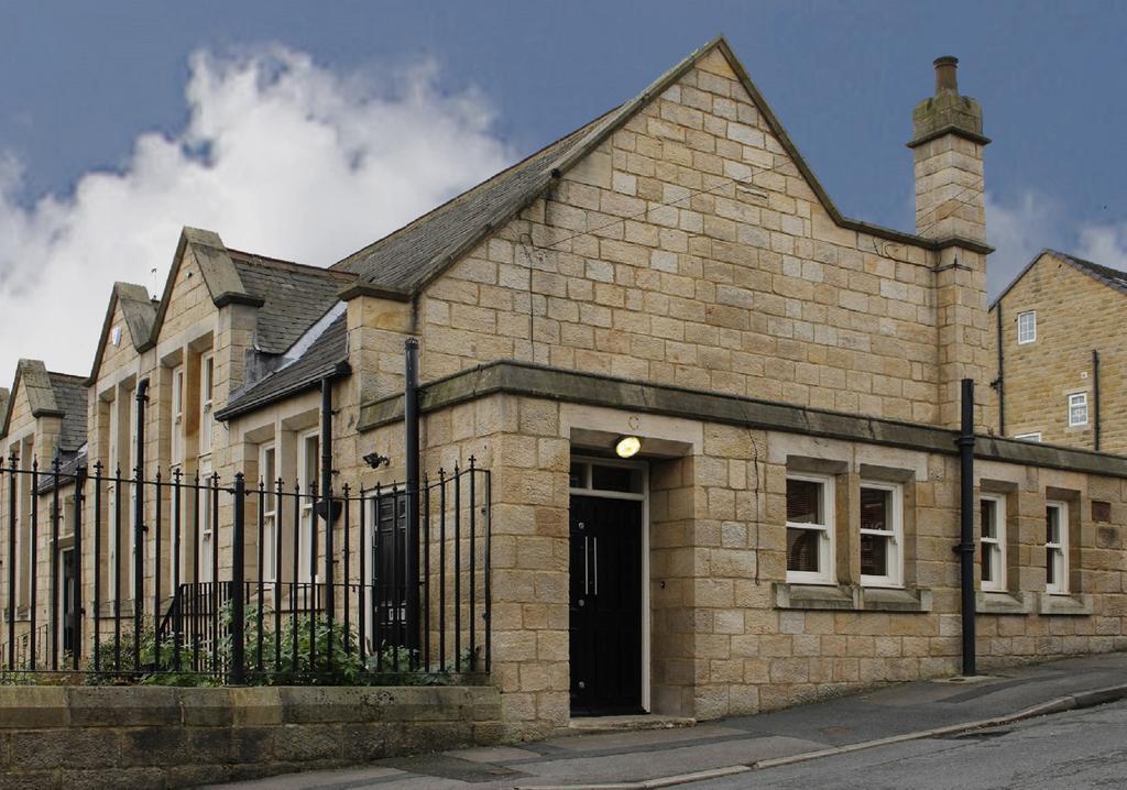 Courtyard Mews, 3 Rodley Hall, Leeds *