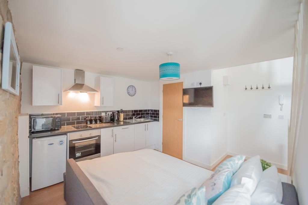 Benley City Stays - Kirkstall Bridge Apartments *