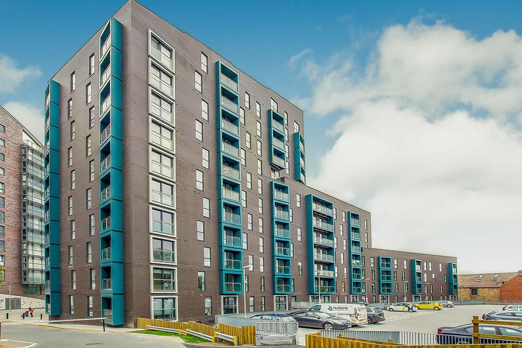 Leeds Urban Square Apartment