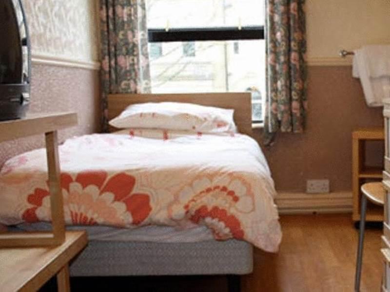 The Boundary - Bed & Breakfast