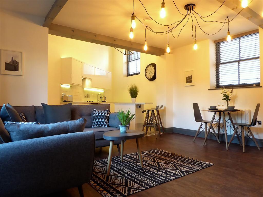 Stables At The Coach House Apartment *