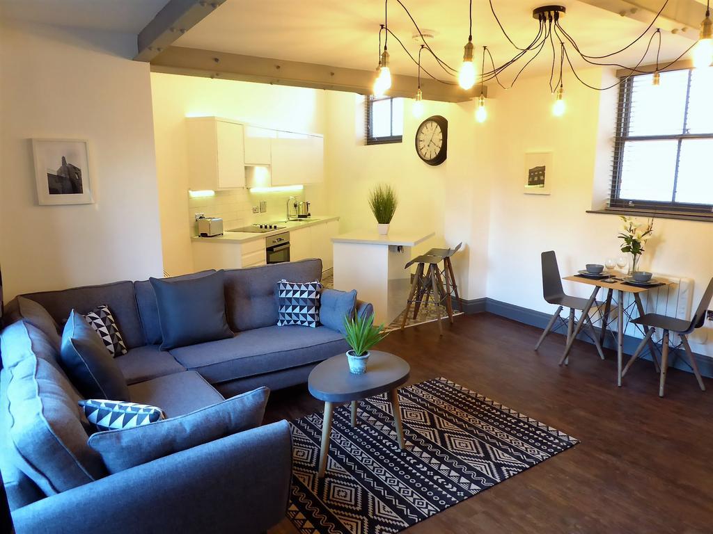 Stables At The Coach House * Leeds (West Yorkshire)
