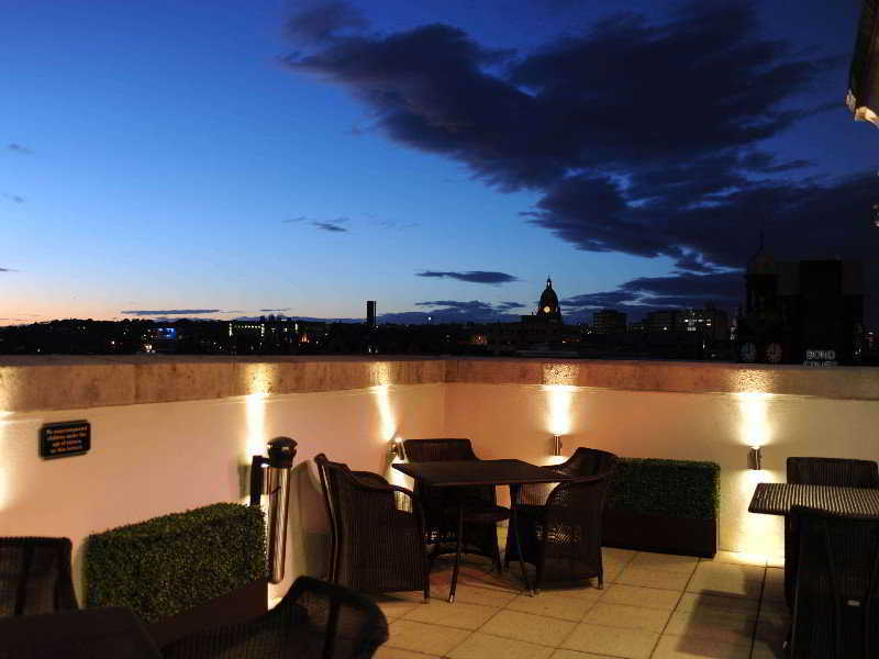 The Queens 4* Leeds (West Yorkshire)