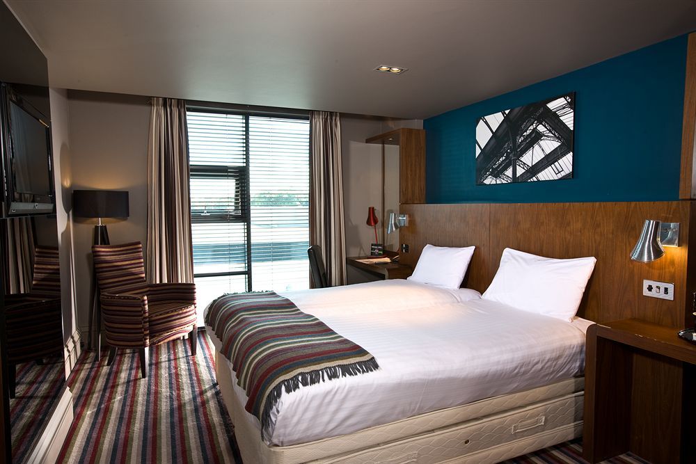 Village Leeds South Hotel Leeds (West Yorkshire)