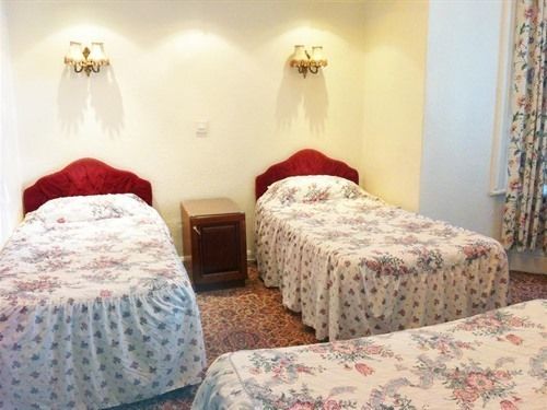 The Avenue Hotel 3*