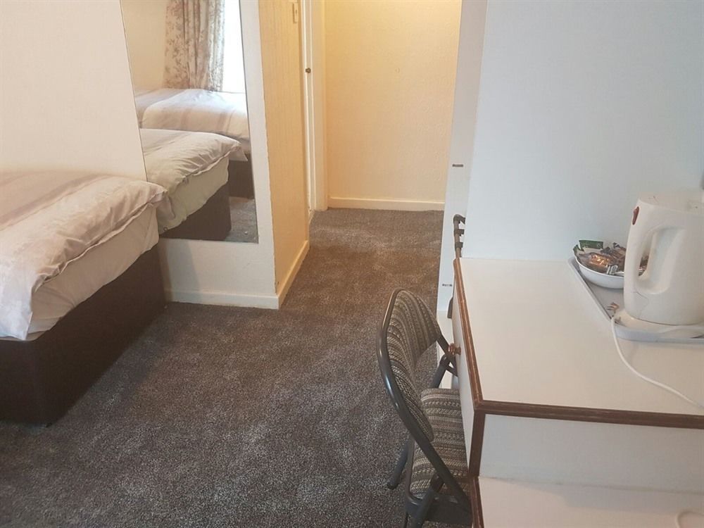 Hotel The Avenue
