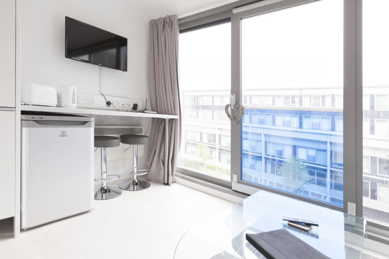 Apartment Citispace By Lj And Keat
