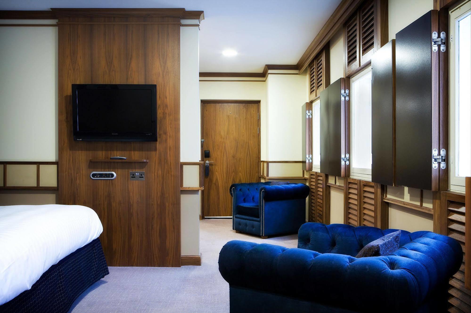 Hotel Mercure Leeds Centre 4*