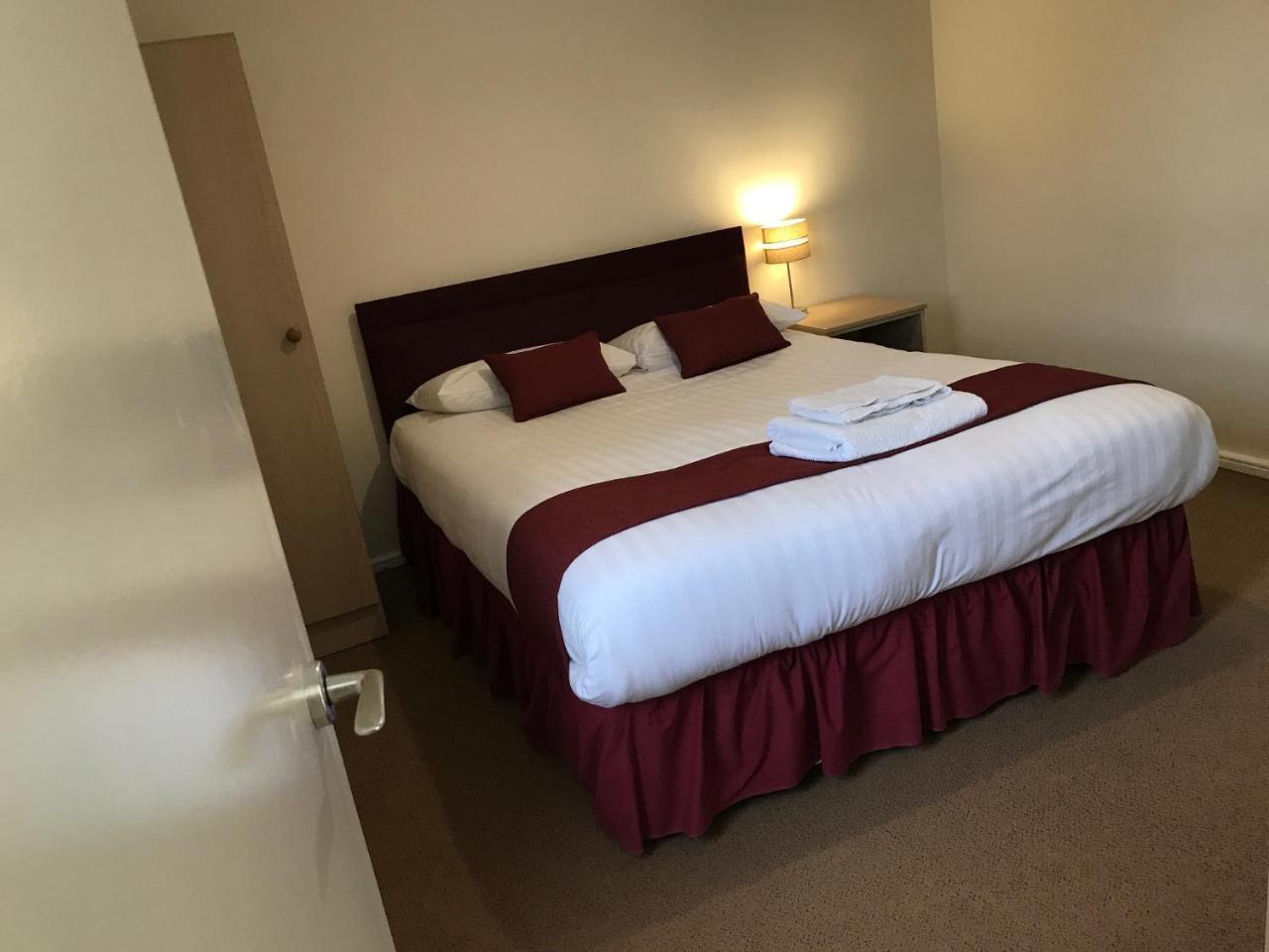 Hinsley Hall Hotel 3*