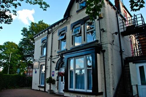 Glengarth * Leeds (West Yorkshire)
