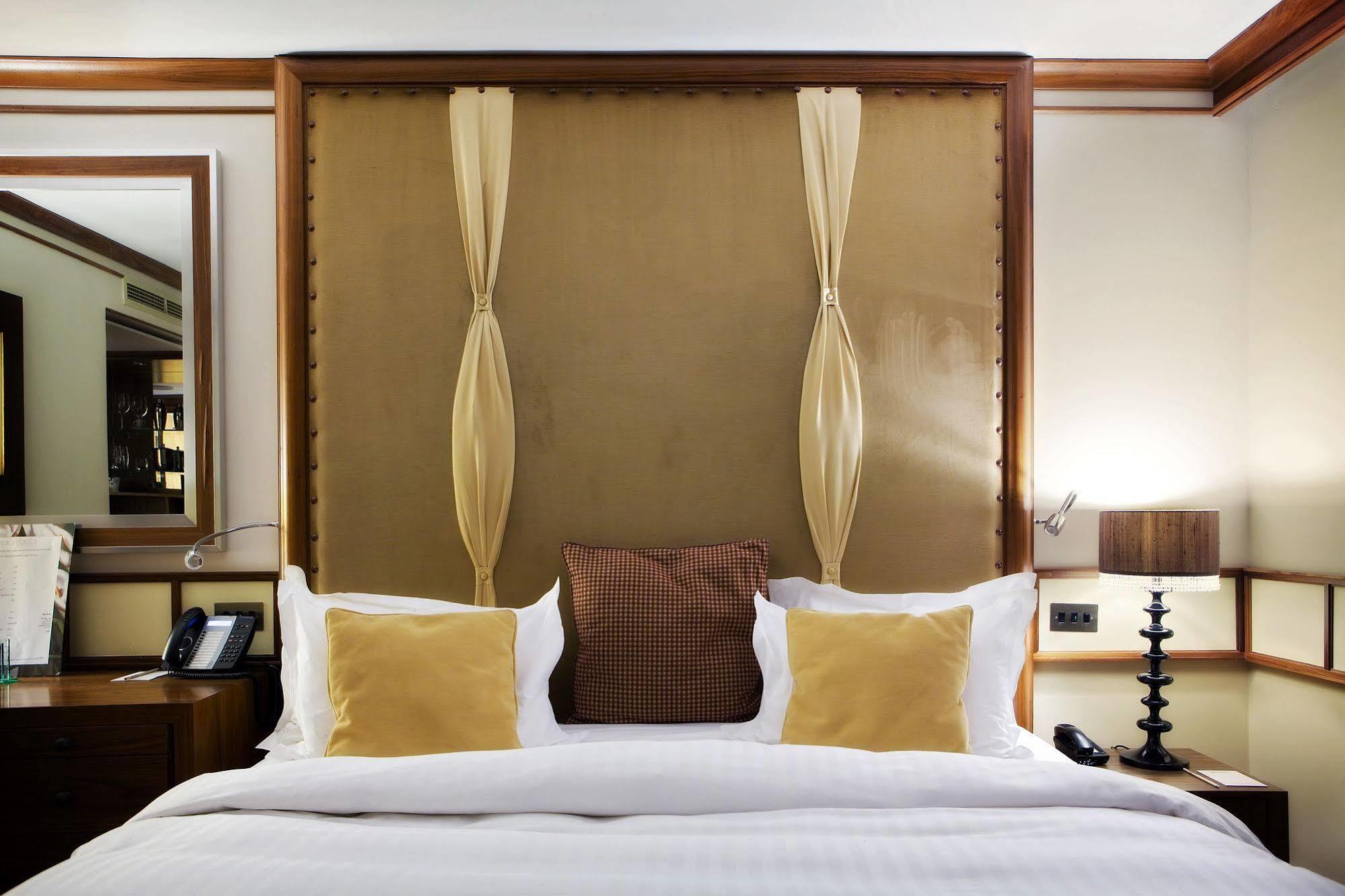 Hotel Mercure Leeds Centre 4*
