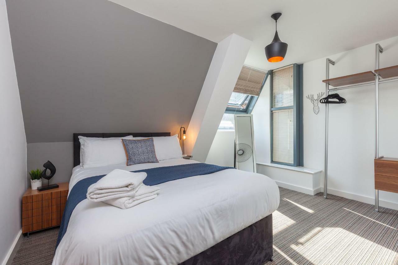 Kspace @ Waterloo Court Apartment *