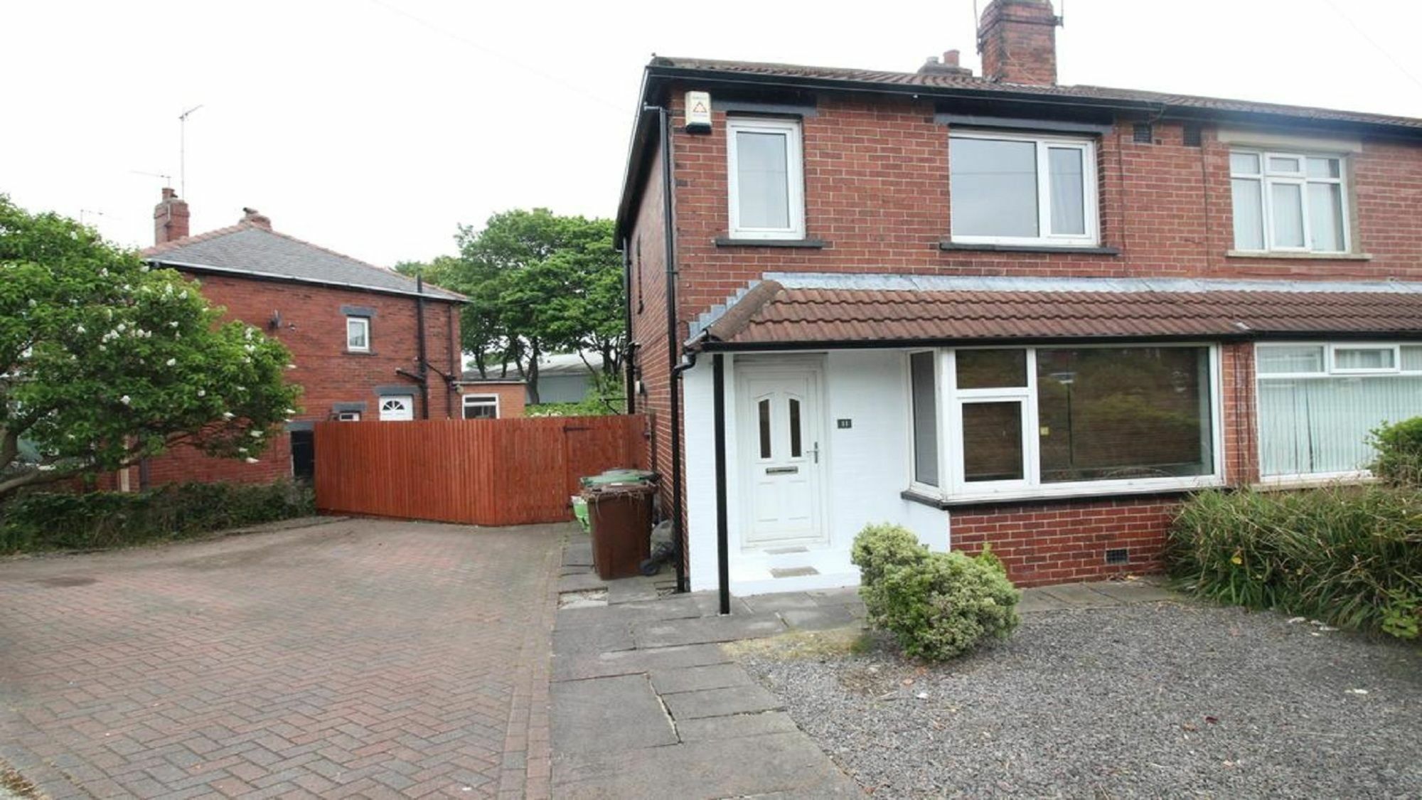 Letsby At - Kirkdale Apartment *