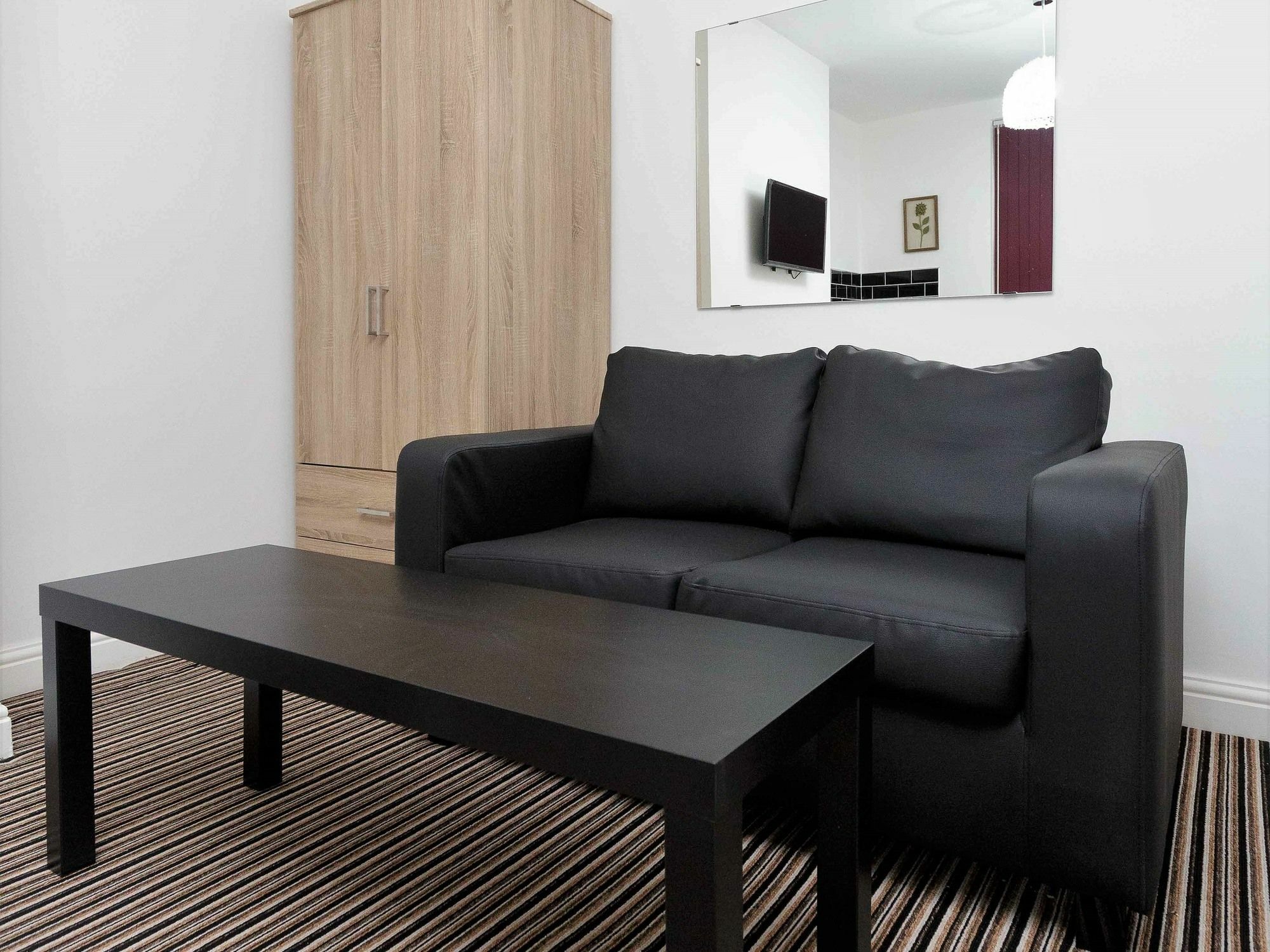 Apartment Kirkstall House